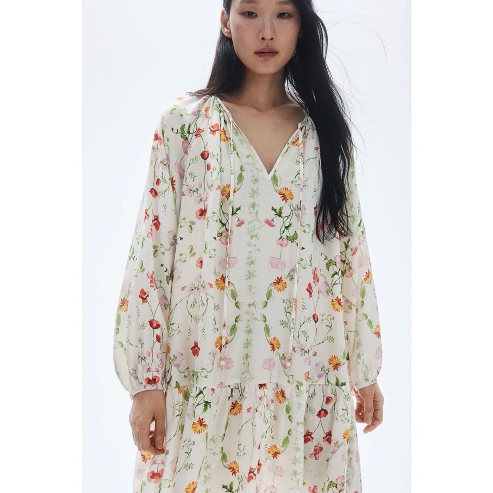 H&M Sz M floral dress tie neckline tiered blouson sleeves Garden Botanical Boho